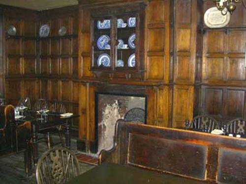 Image result for ye olde cheshire cheese photo images